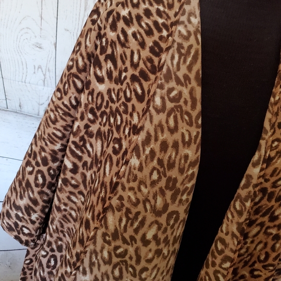 Time and Tru women's kimono, swim coverup wild leopard brown, acorn one size - Picture 5 of 5